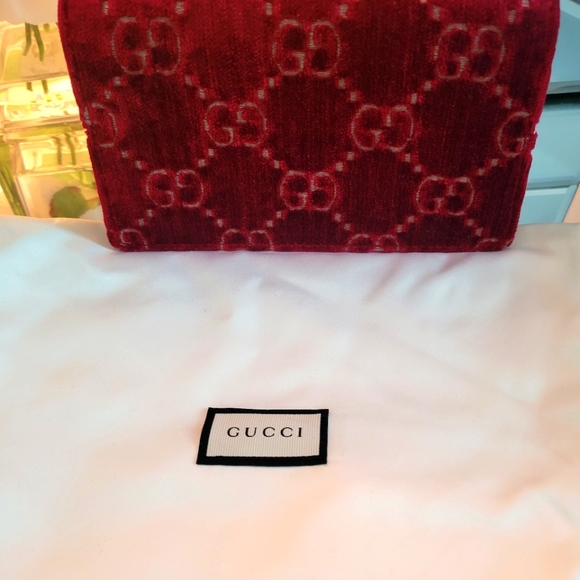 ***SOLD*** Authentic Gucci Dionysus Velvet Mini Bag - Picture 4 of 8